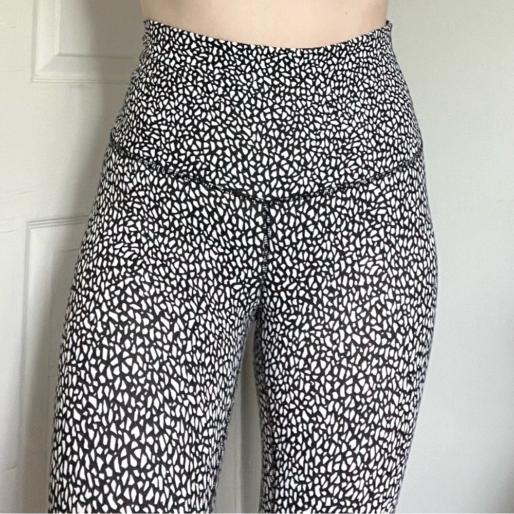 Lululemon 21” high rise leggings